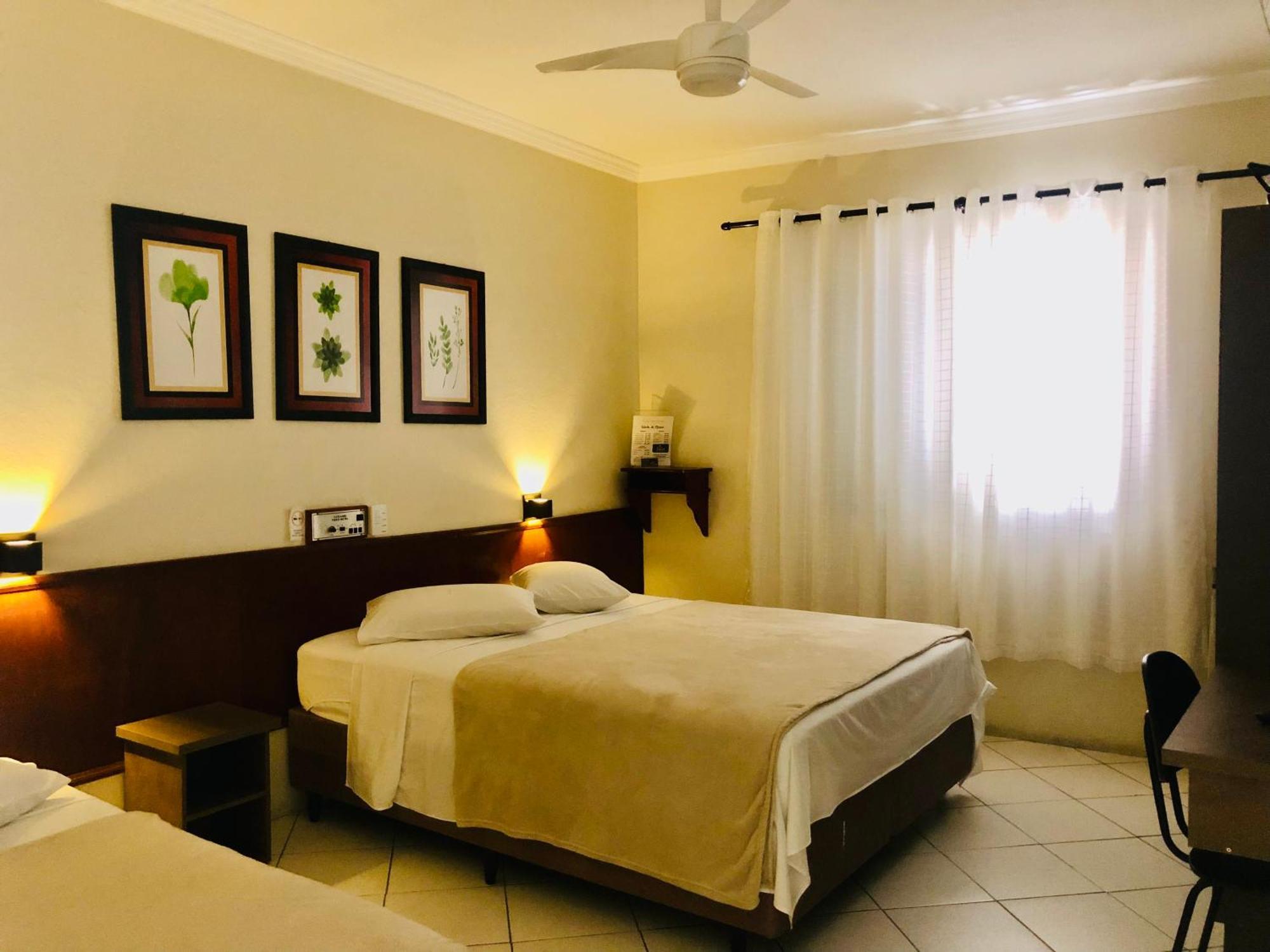 קשאמבו Hotel De Minas מראה חיצוני תמונה